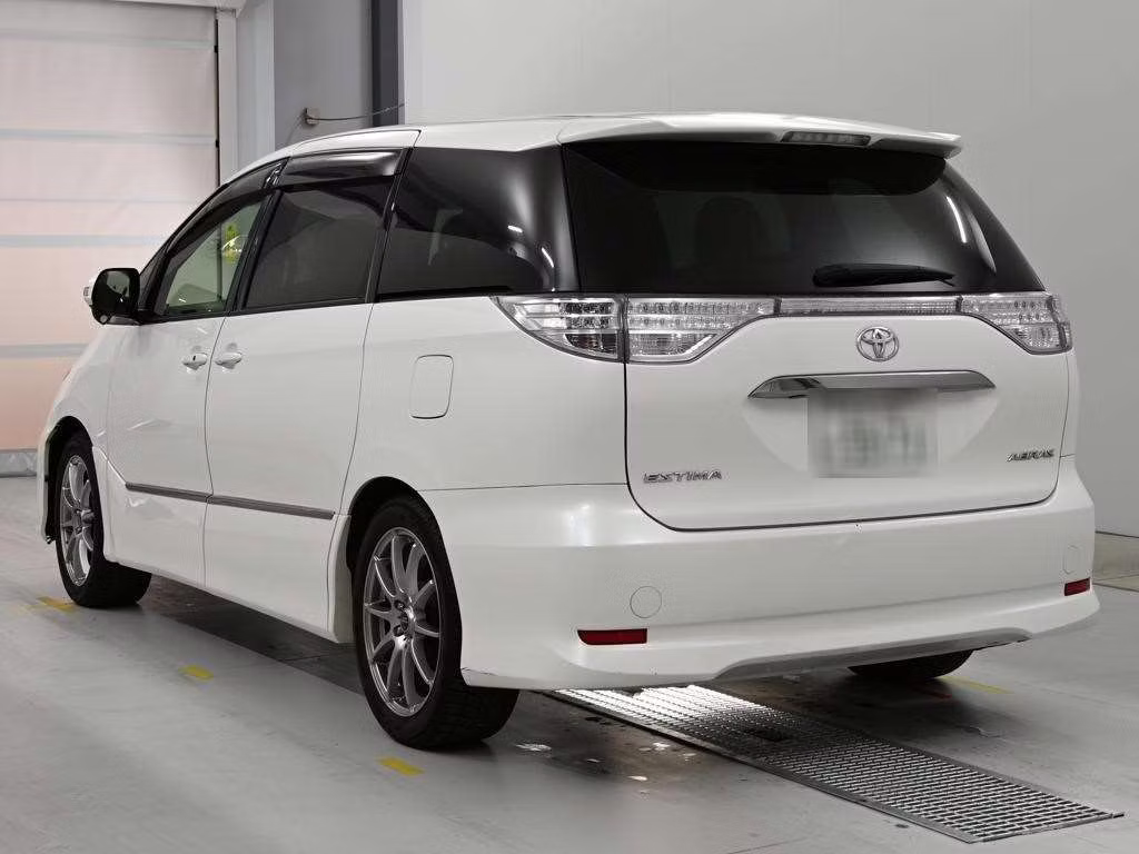TOYOTA ESTIMA