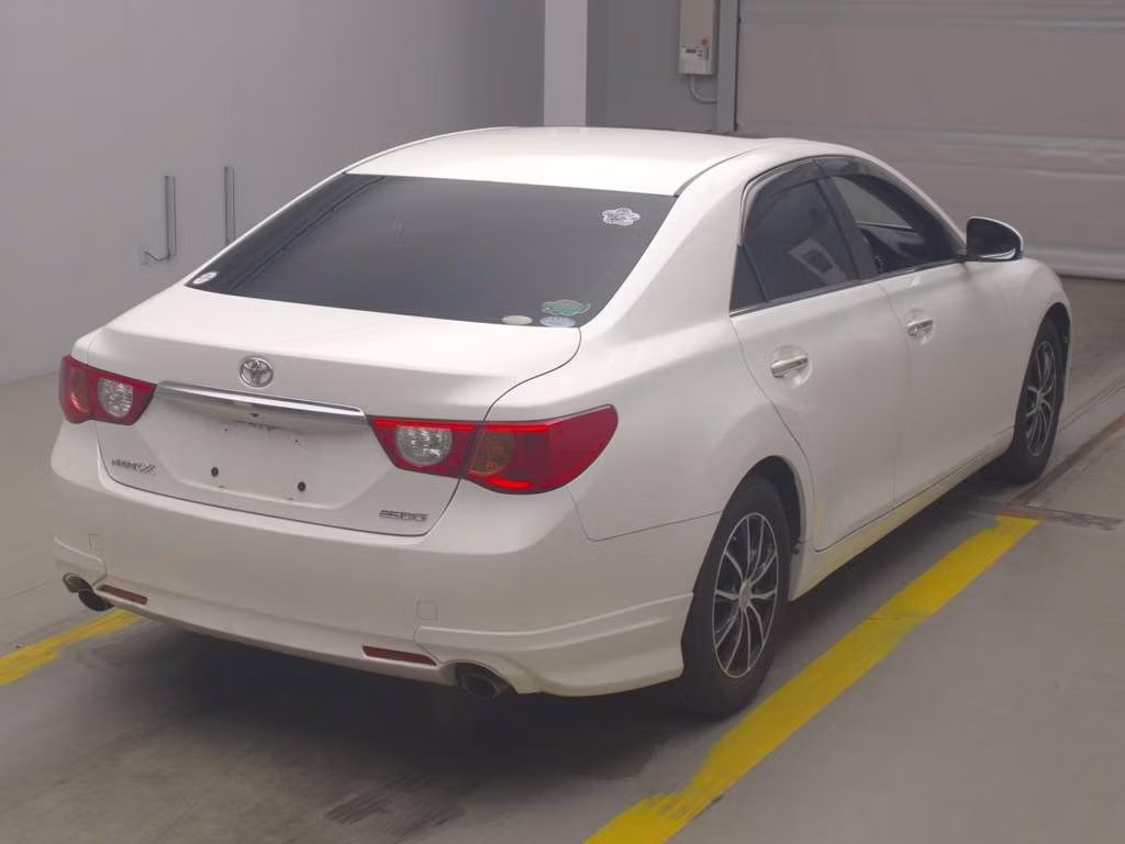 TOYOTA MARK X