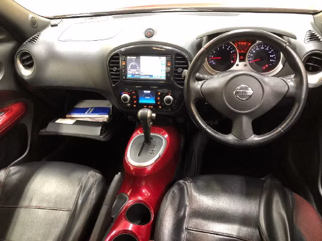 NISSAN JUKE