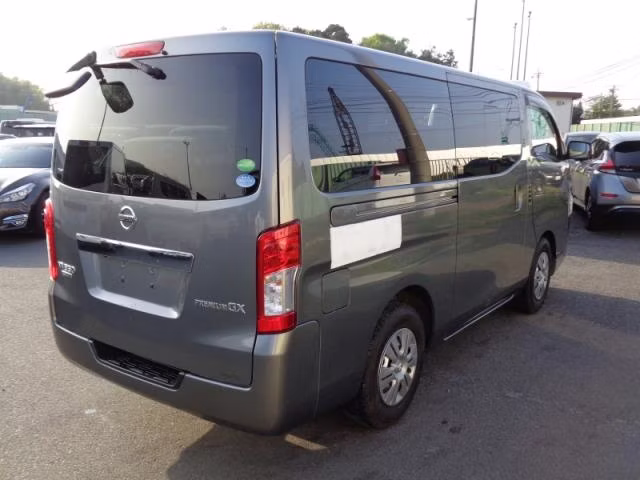 NISSAN NV350 CARAVAN