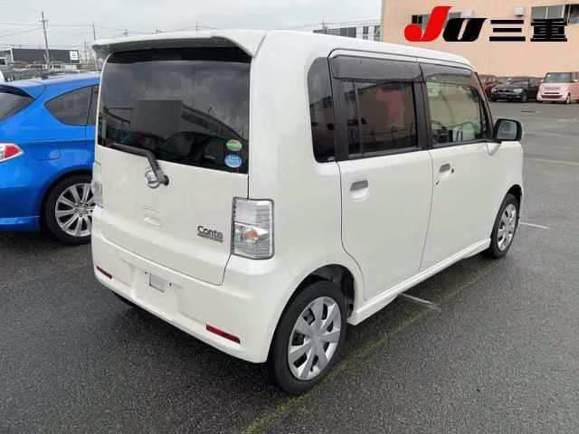 DAIHATSU MOVE CONTE