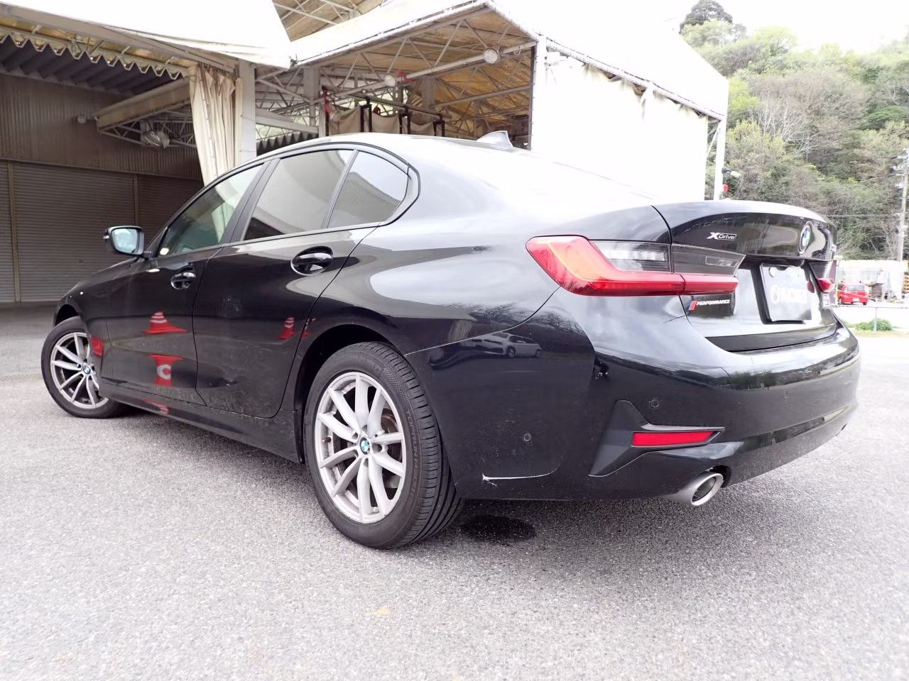 BMW 3-SERIES