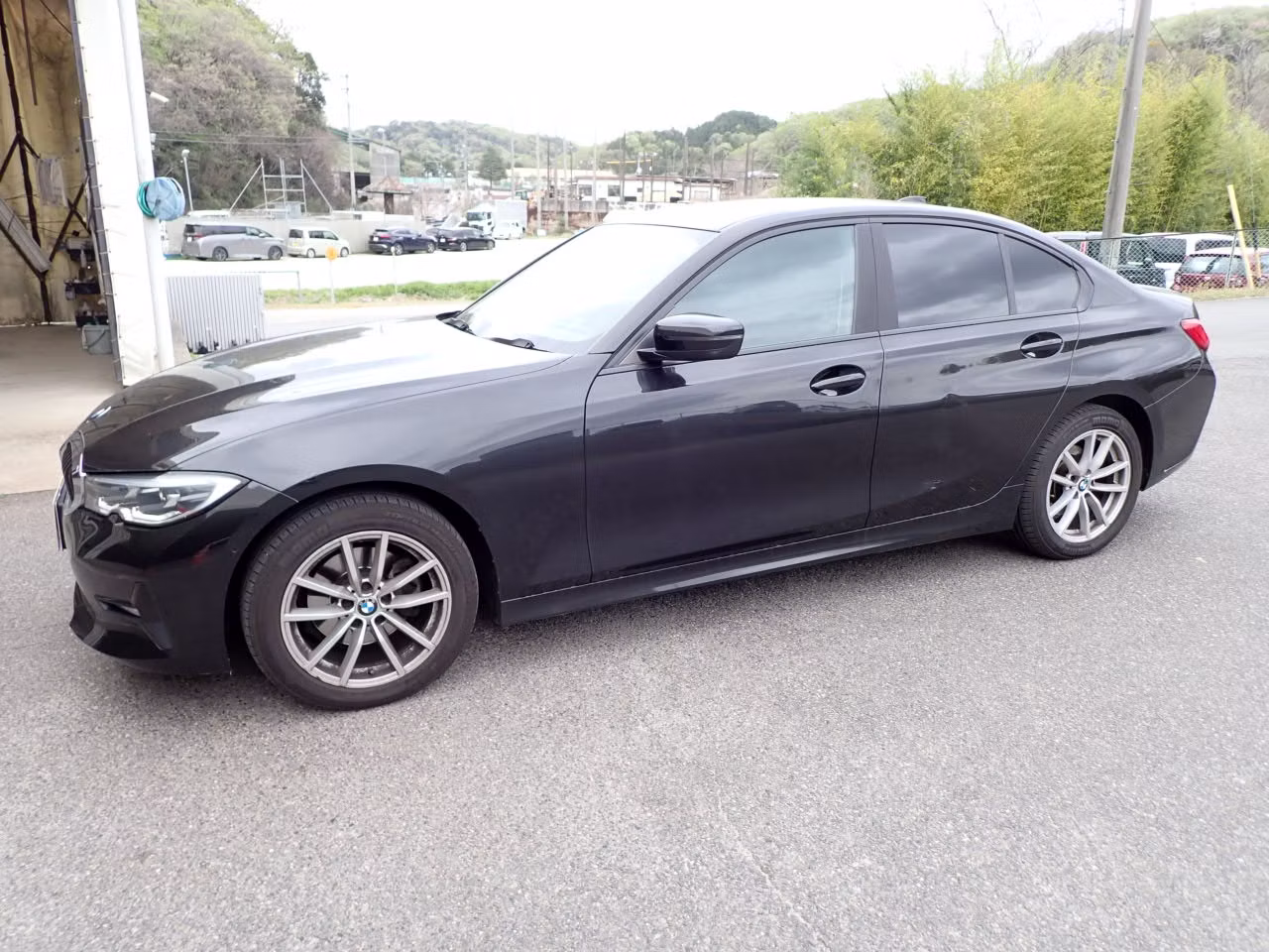 BMW 3-SERIES