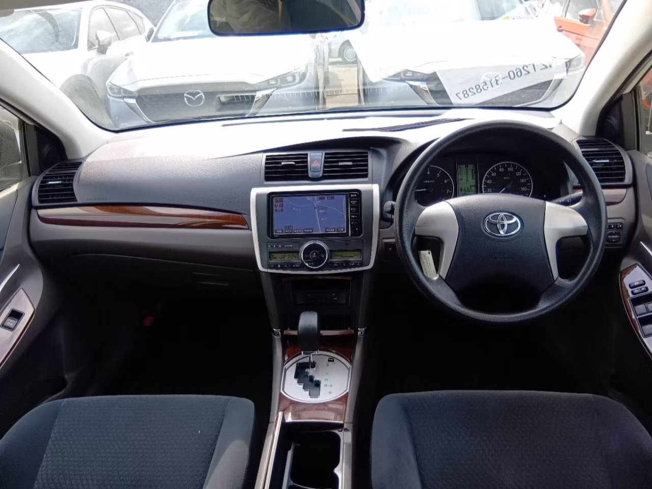 TOYOTA PREMIO