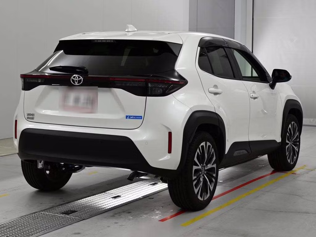 TOYOTA YARIS CROSS