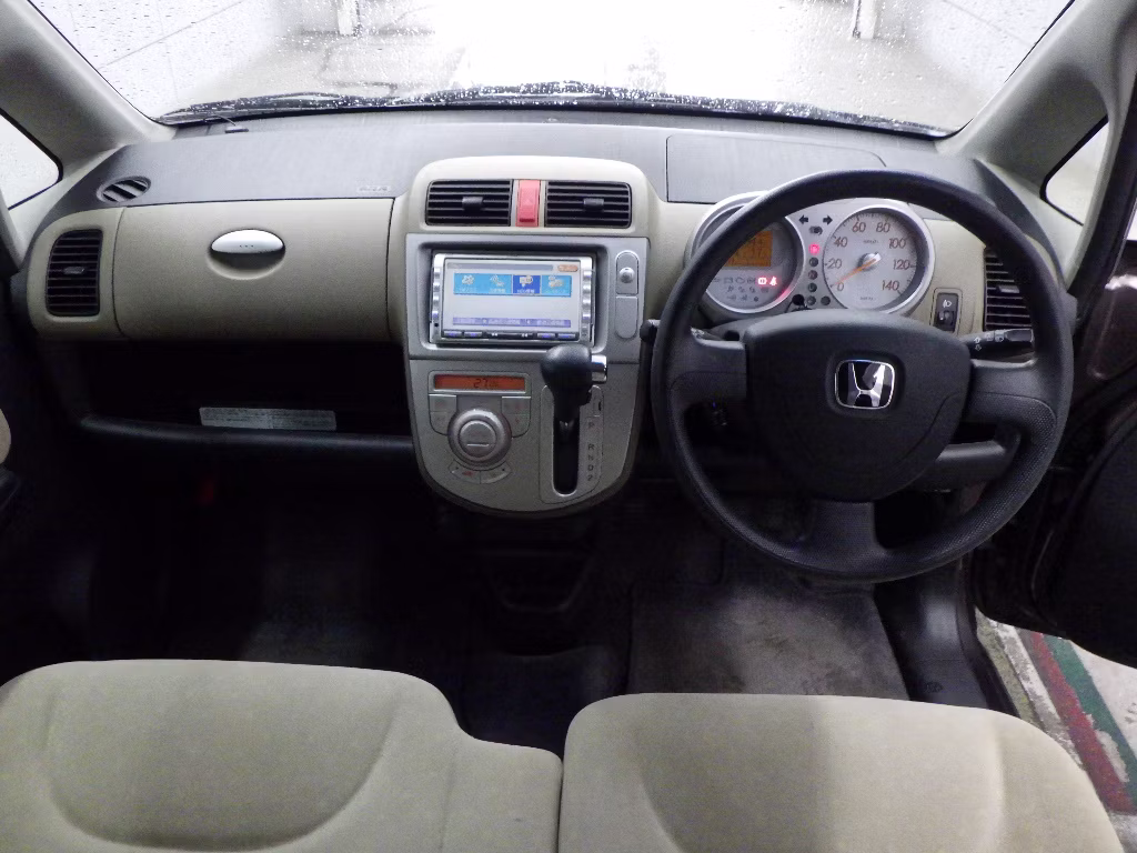HONDA LIFE
