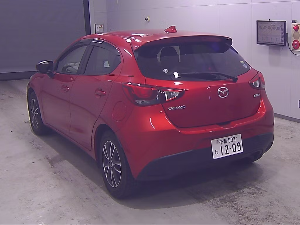 MAZDA DEMIO