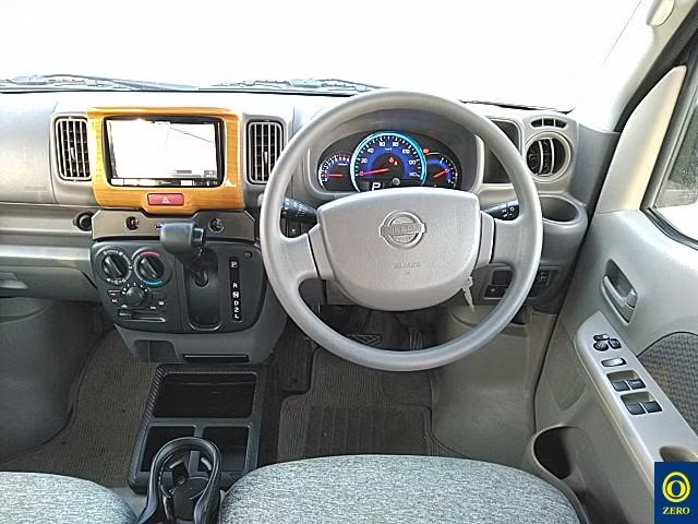 NISSAN NV100 CLIPPER