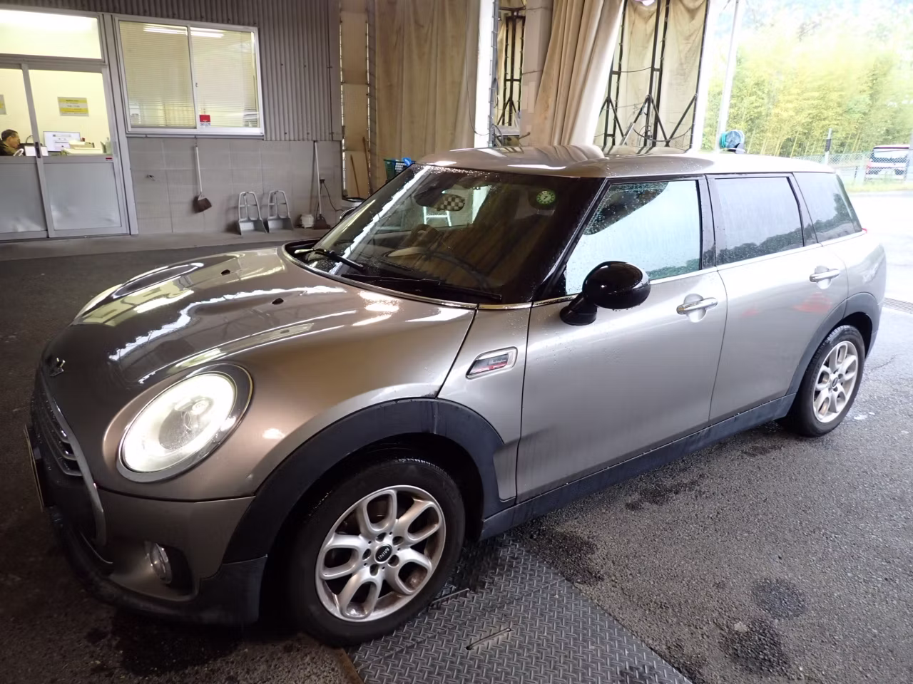 MINI CLUBMAN