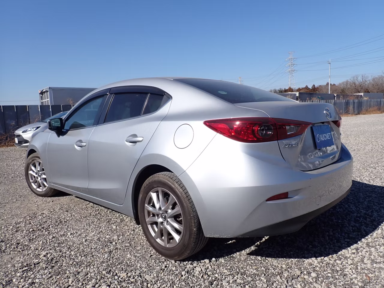 MAZDA AXELA