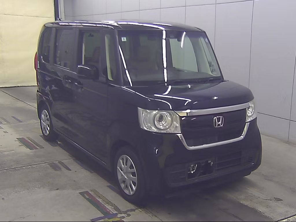 HONDA N-BOX