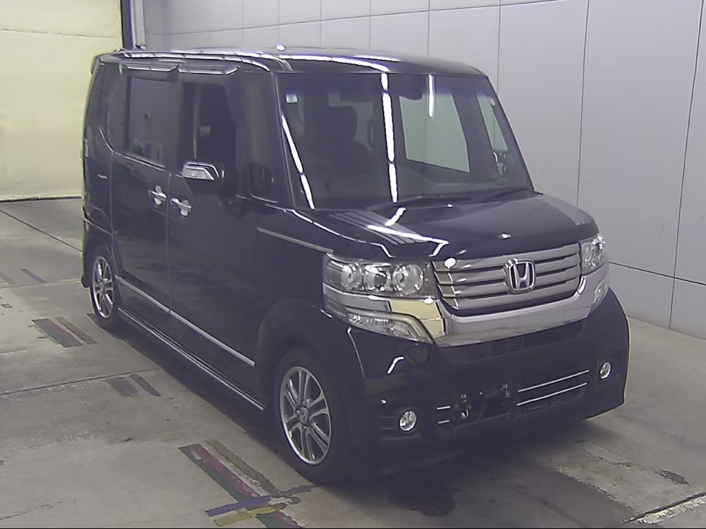 HONDA N-BOX