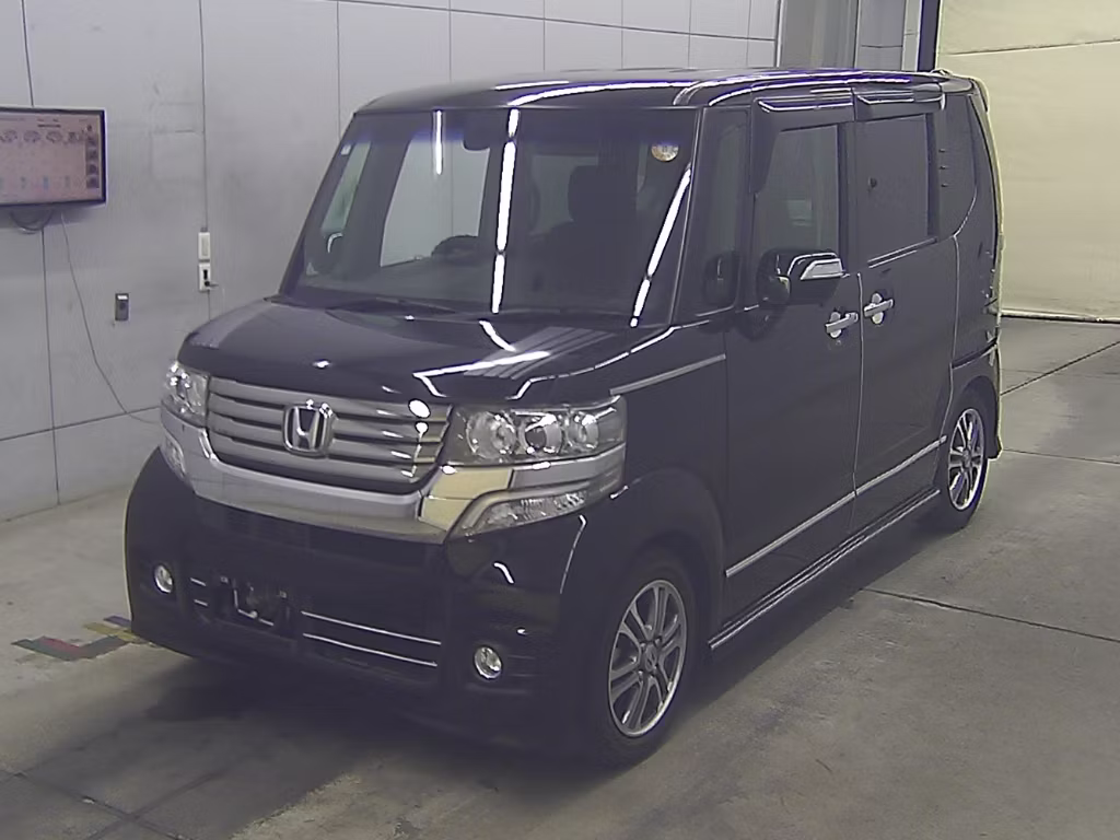 HONDA N-BOX