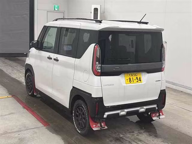 MITSUBISHI DELICA MINI