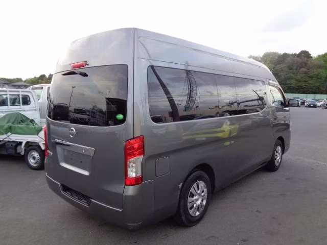 NISSAN NV350 CARAVAN