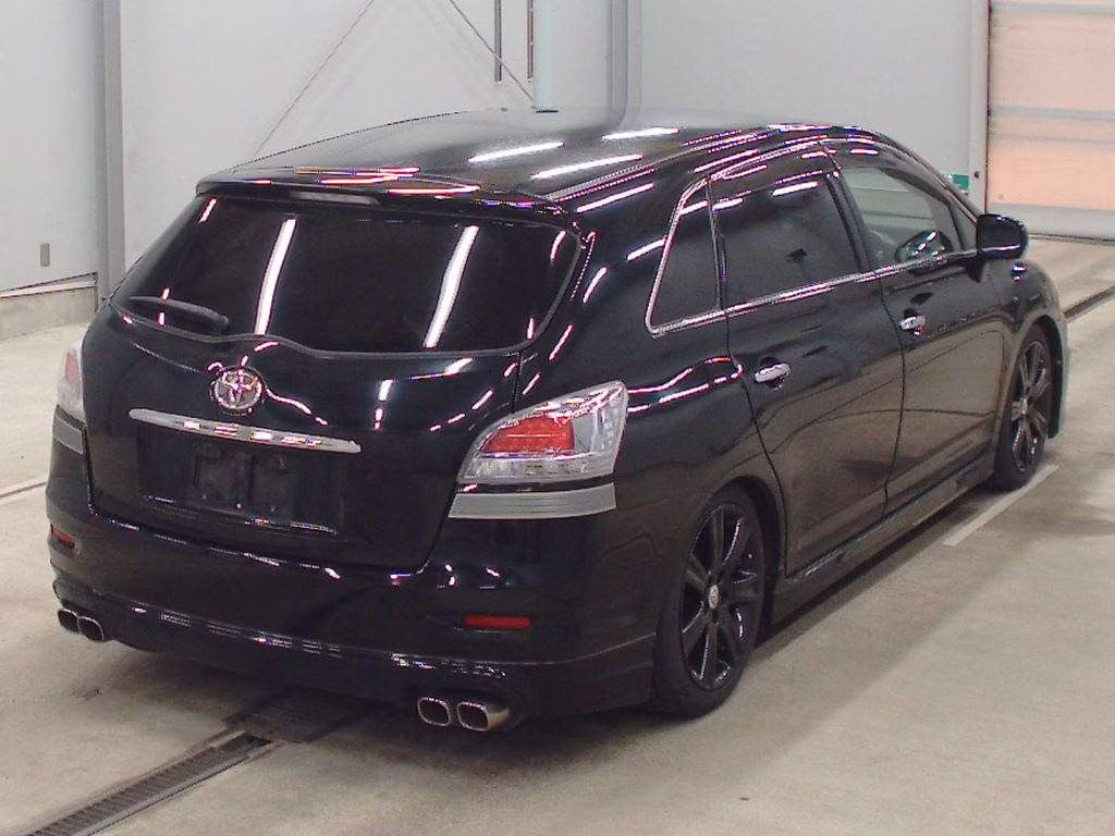 TOYOTA MARK X ZIO