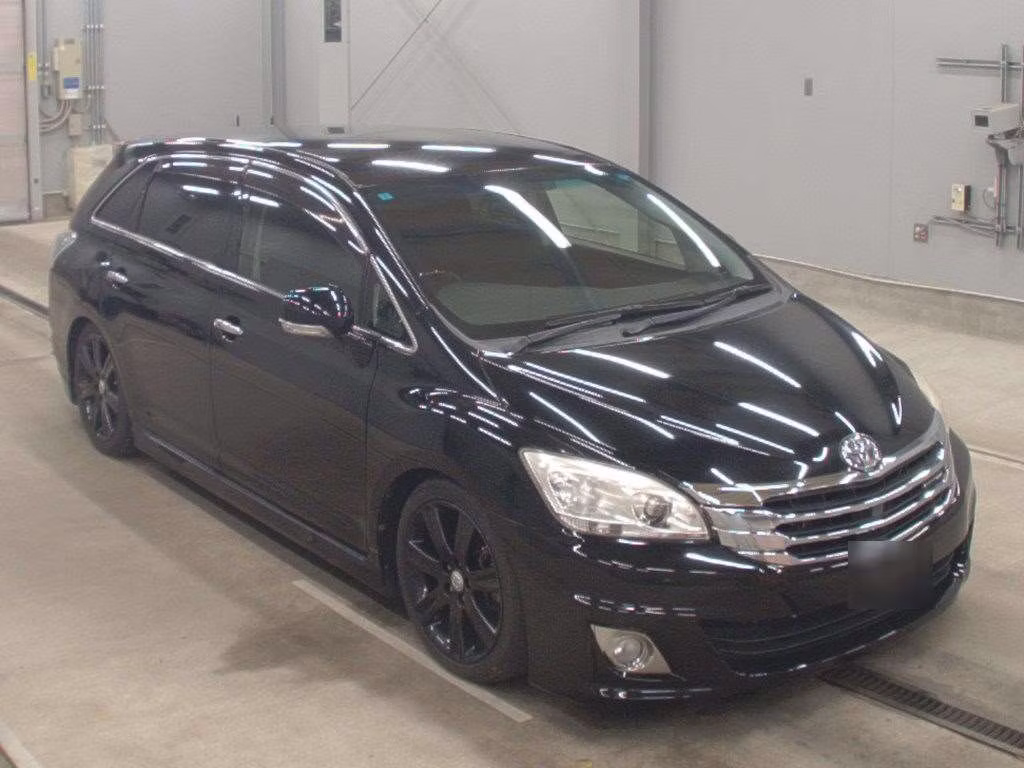 TOYOTA MARK X ZIO