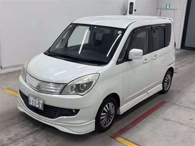 MITSUBISHI DELICA D:2