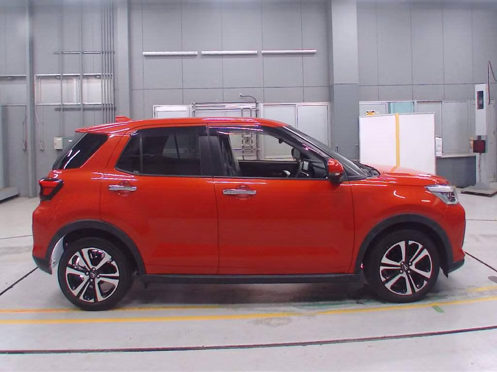 DAIHATSU ROCKY