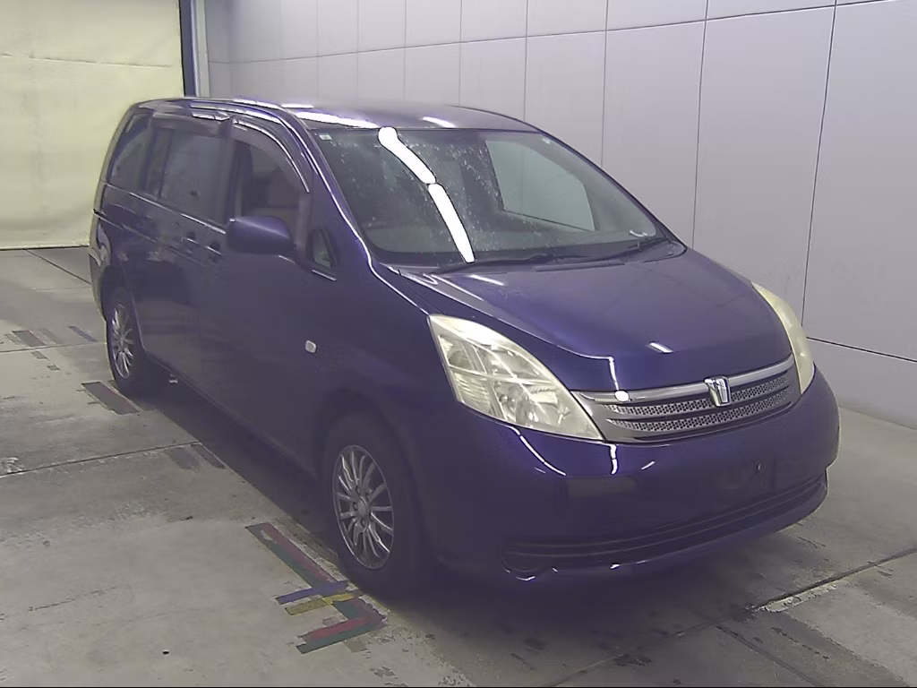 TOYOTA ISIS