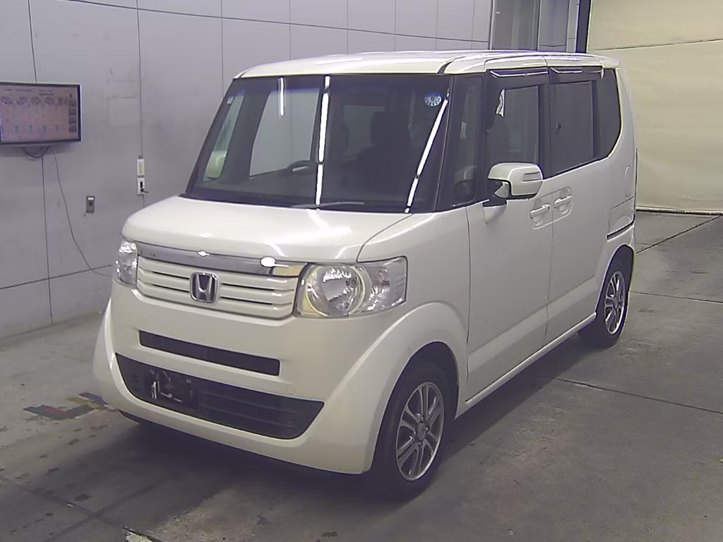 HONDA N-BOX