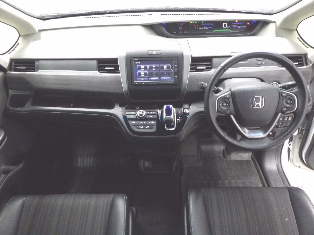 HONDA FREED+