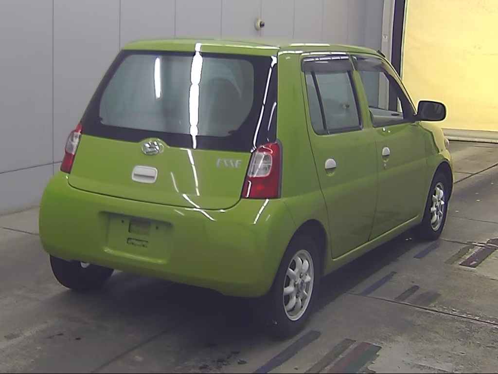 DAIHATSU ESSE