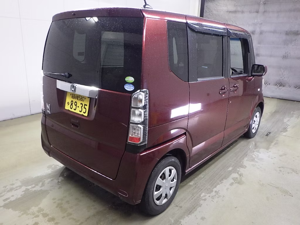 HONDA N-BOX
