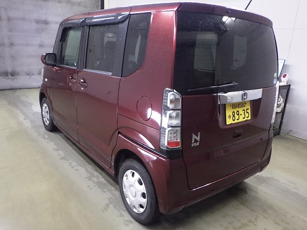 HONDA N-BOX