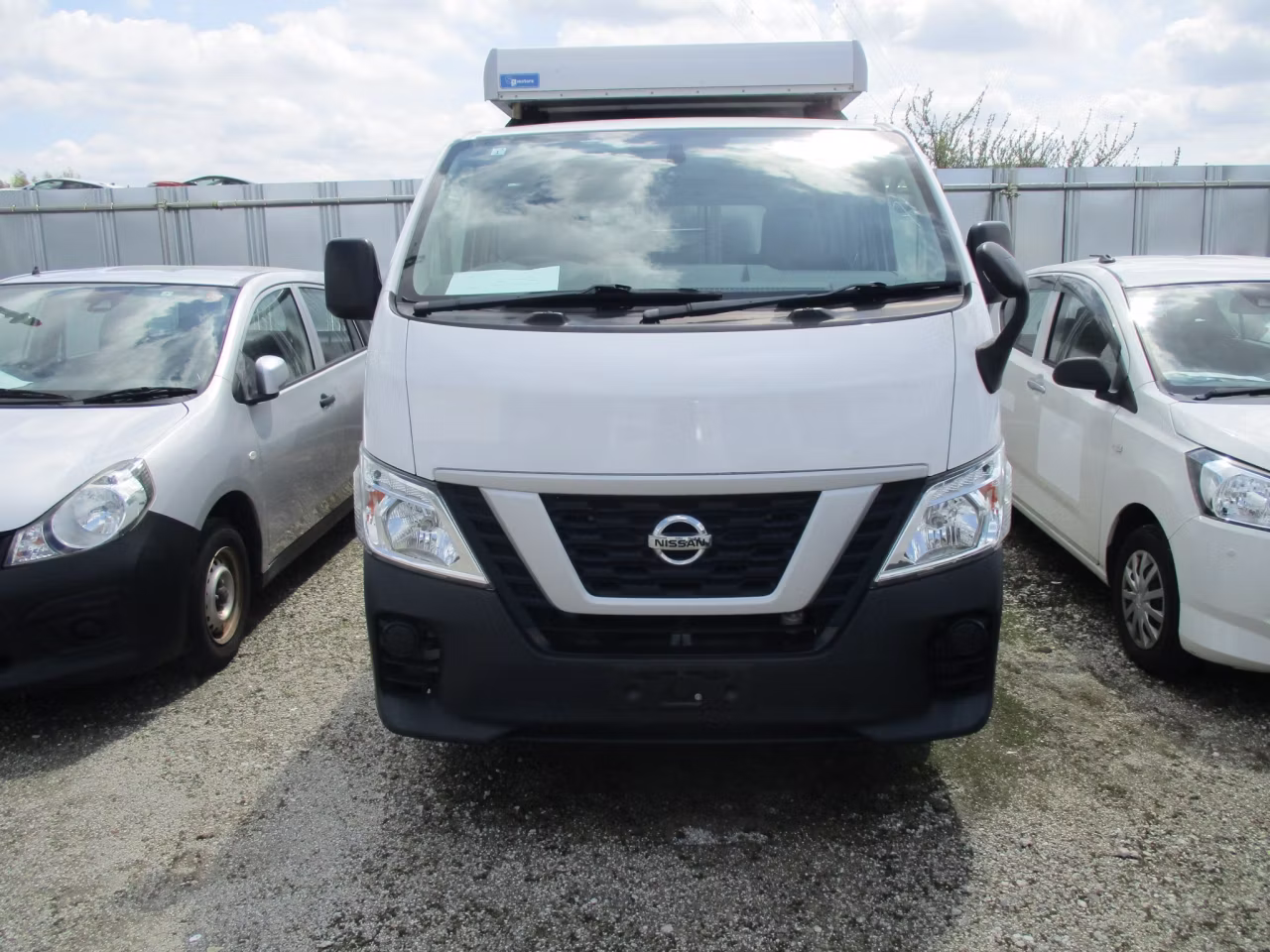 NISSAN NV350 CARAVAN