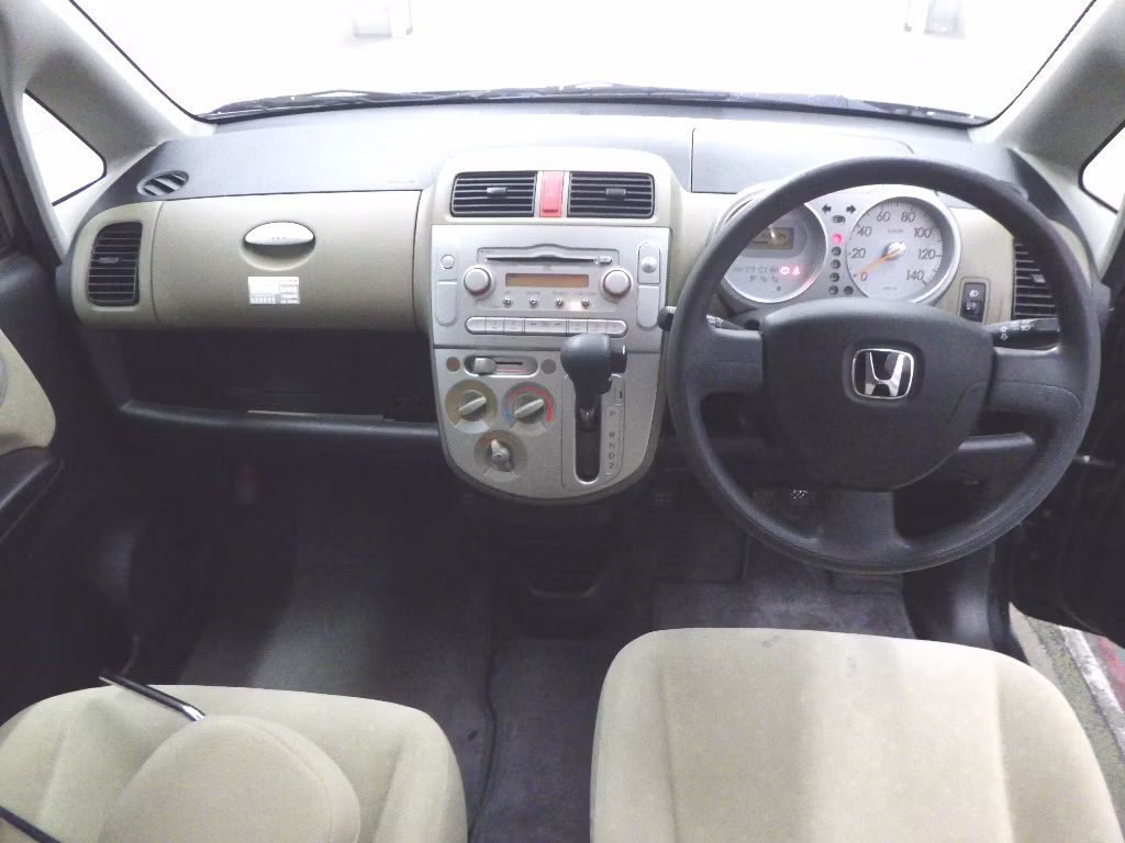 HONDA LIFE