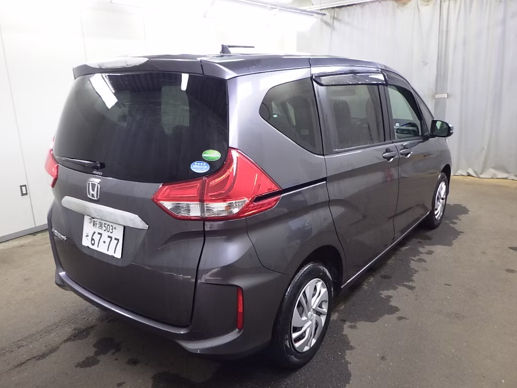 HONDA FREED+