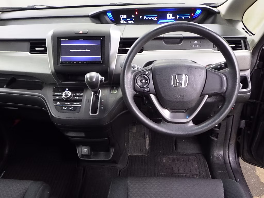 HONDA FREED+