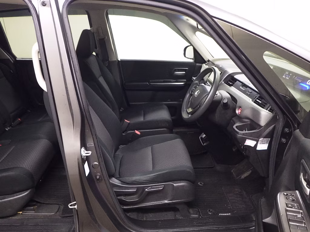 HONDA FREED+