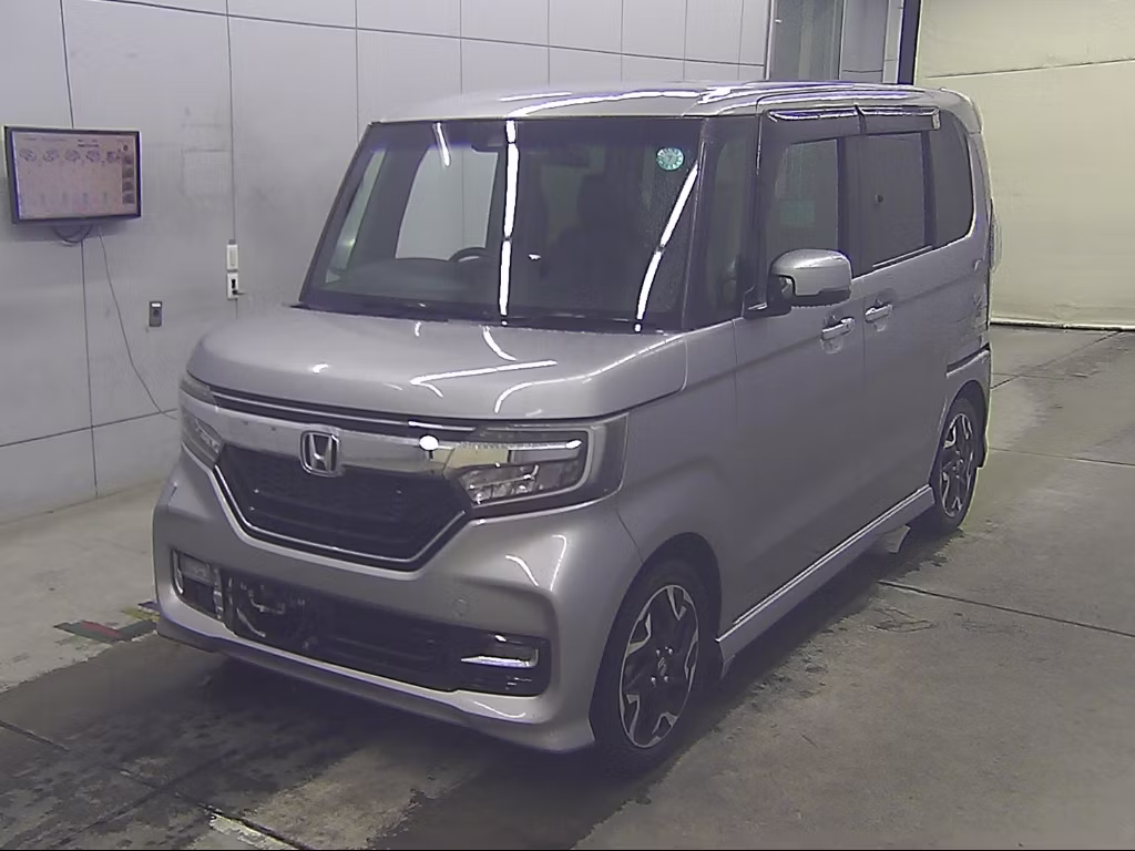 HONDA N-BOX