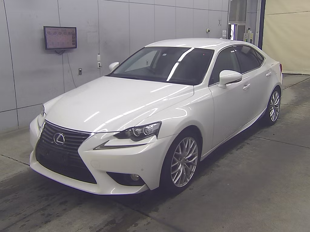 LEXUS IS300H