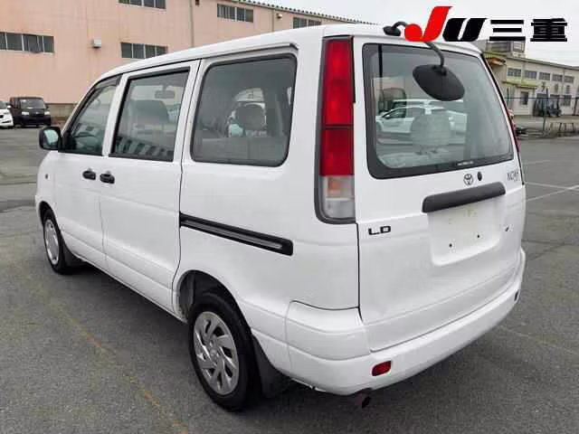 TOYOTA TOWN ACE NOAH