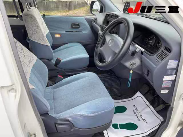TOYOTA TOWN ACE NOAH
