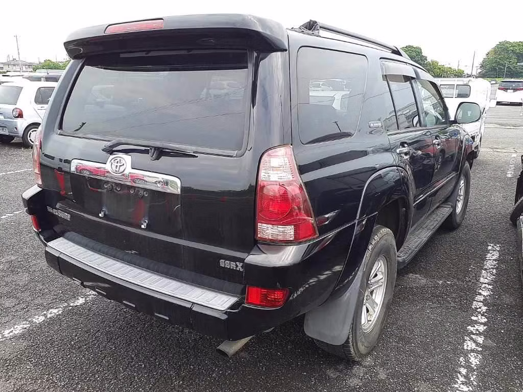 TOYOTA HILUX SURF
