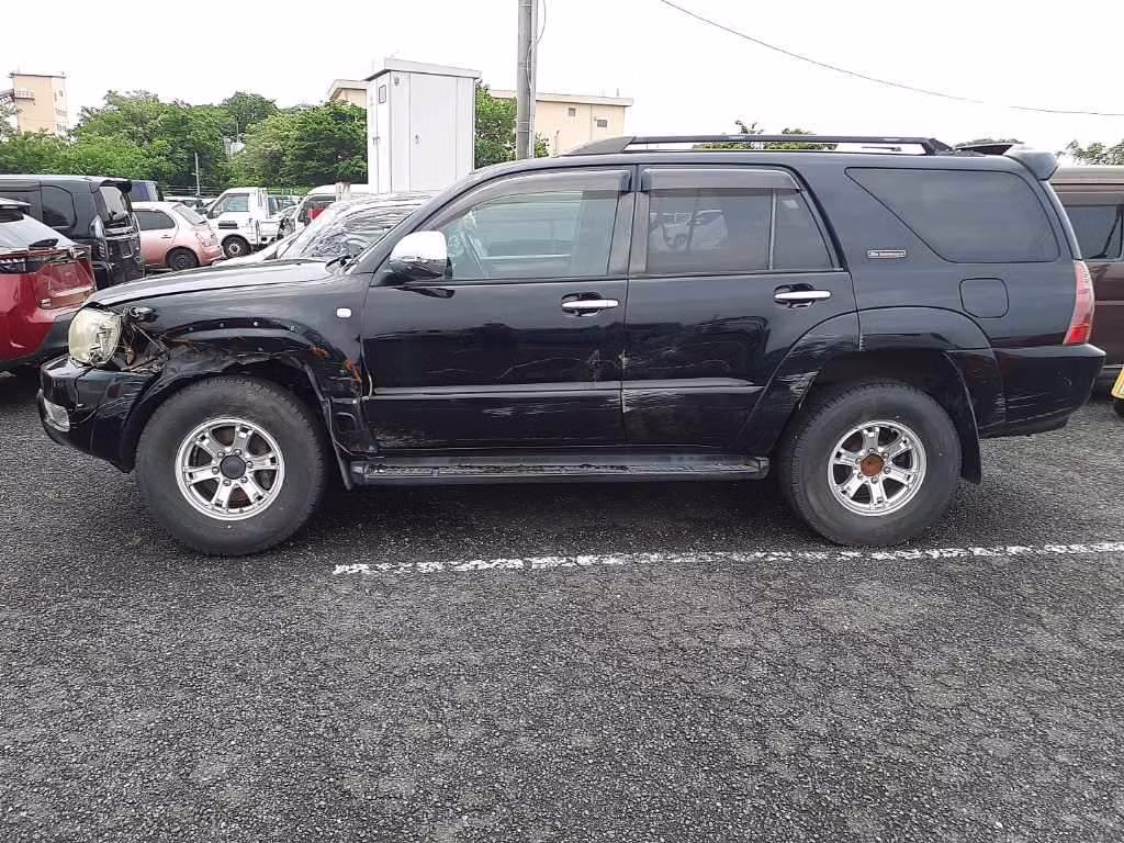 TOYOTA HILUX SURF
