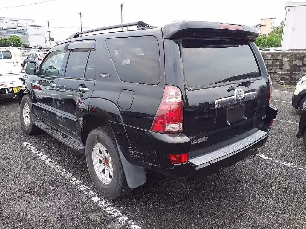 TOYOTA HILUX SURF