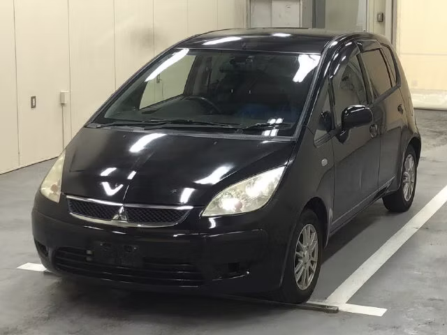 MITSUBISHI COLT