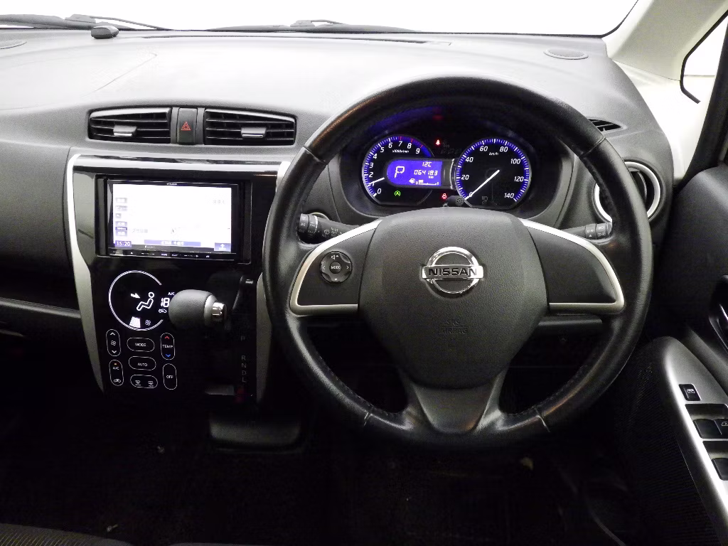 NISSAN DAYZ