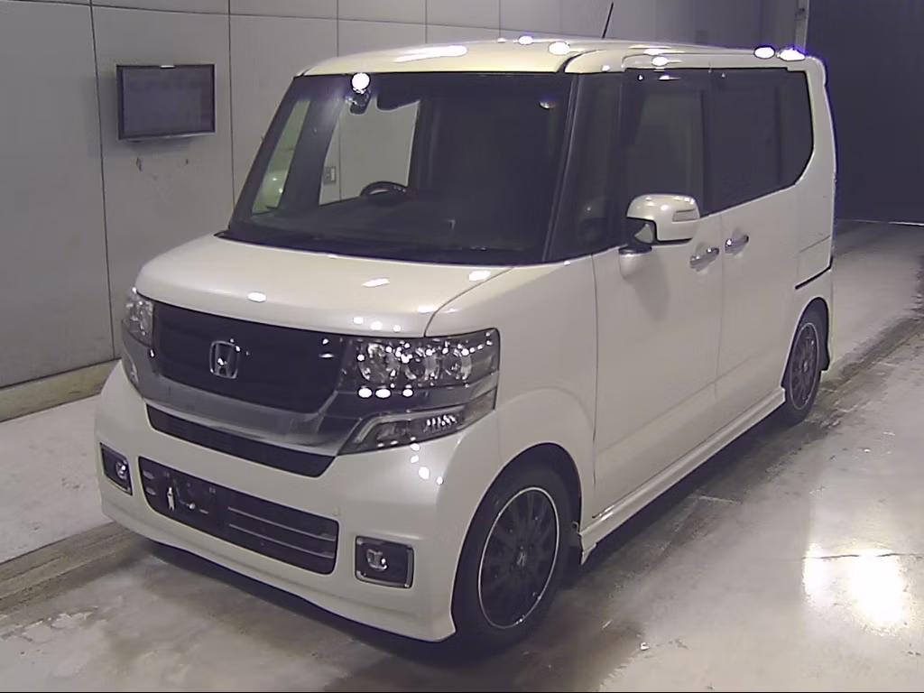 HONDA N-BOX