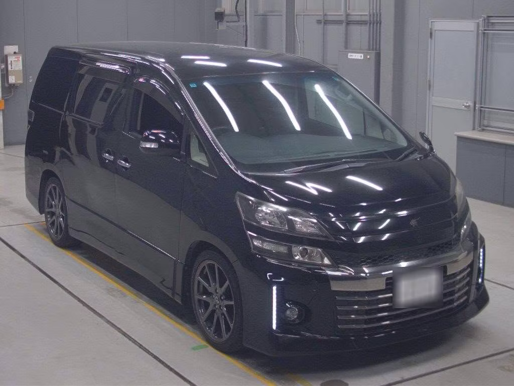 TOYOTA VELLFIRE