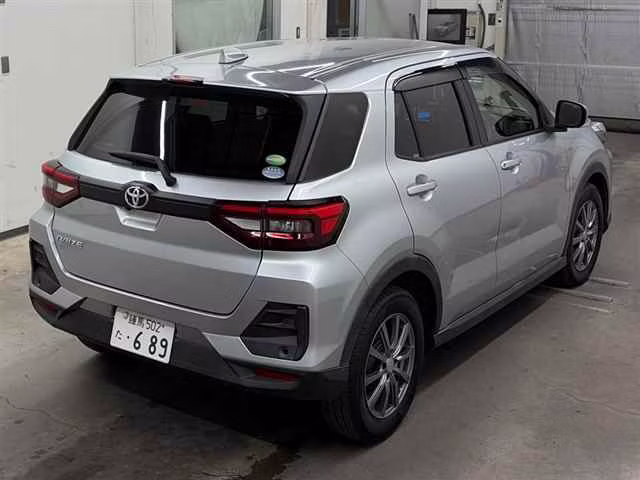 TOYOTA RAIZE