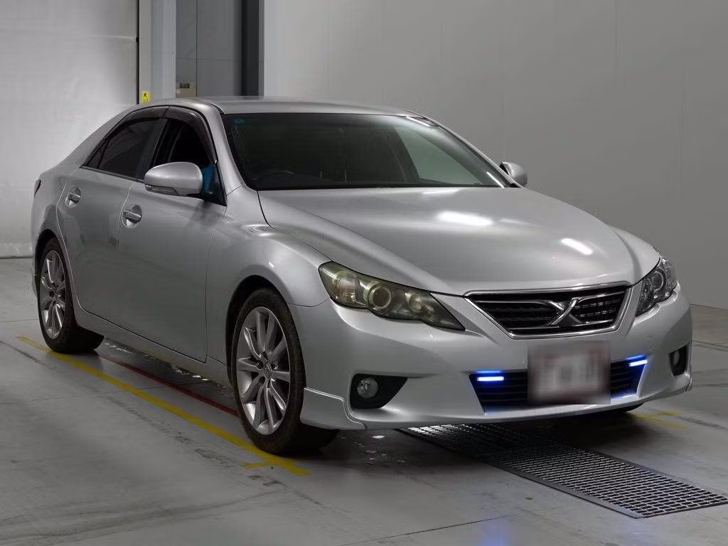 TOYOTA MARK X