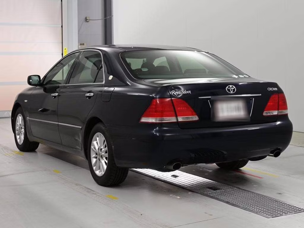 TOYOTA CROWN