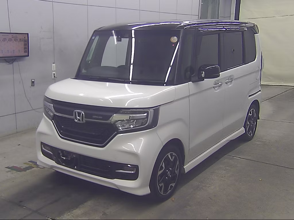 HONDA N-BOX