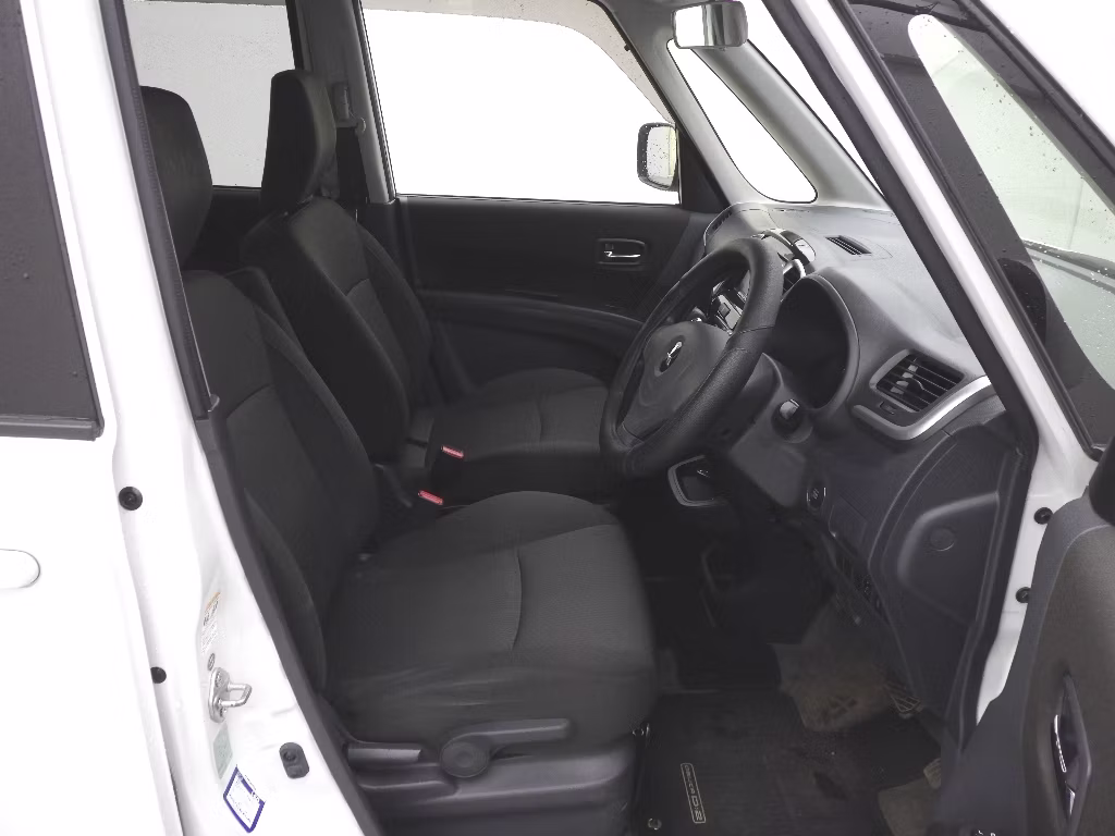 MITSUBISHI DELICA D:2